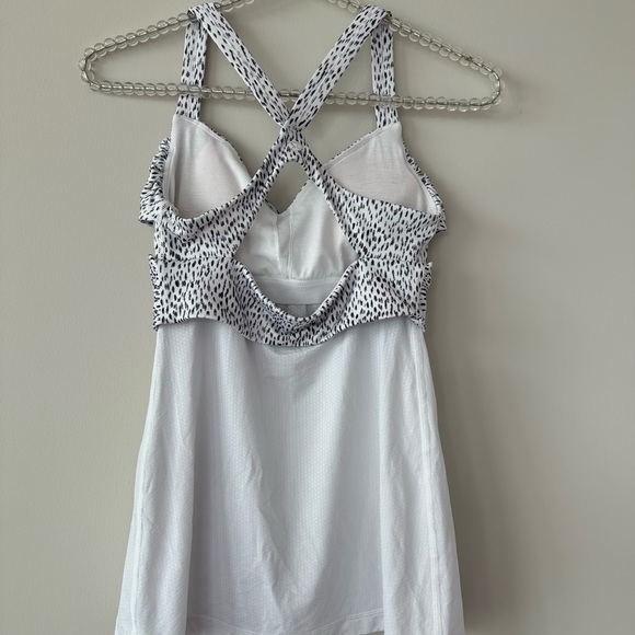 Lululemon Wrap It Up Tank Dottie Dash Size 4 - Picture 7 of 7